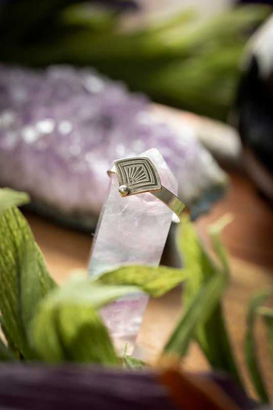Silver fan ring